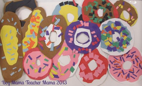 Doughnut Craft & Fraction Activity to Go With Book, The Donut Chef by Bob Staake (from Boy Mama Teacher Mama) Arnie The Doughnut Activities, Doughnut Craft, Donut Classroom, Bob Staake, Fraction Activity, Donut Craft, Preschool Food, Letter D Crafts, Laura Numeroff