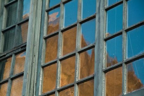 Divided panes can add detail to an otherwise plain window. Mullions are the large horizontal dividing pieces at the top of the bottom sash frame and the bottom of the top sash that divide the window in half. Muntins are the small dividers that actually separate the individual panes of glass. Creating faux dividers is ... Window Diy, Window Grids, Antique Window, Window Glazing, Cottage Lake, Wood Screens, Exterior Renovation, Window Replacement, Diy Window