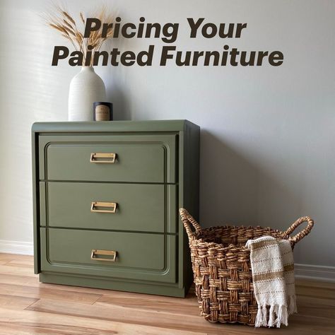 Boho style olive green dresser with brass MCM-style handles beside a wicker basket staged with a neutral throw blanket that says "Pricing Your Painted Furniture" above Flip Furniture For Profit, Furniture Flipping Business, Staging Furniture, Furniture Flips, Work Tips, Refinished Furniture, Furniture Refinishing, Dixie Belle Paint, Furniture Painting