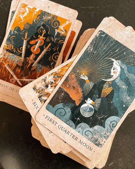 The Solar Kingdom tarot deck comes with 8 bonus cards dedicated to Solar and Lunar phases and cycles. These cards can be used as a mini-oracle — either staying inside the deck or separately. The meanings are thoroughly written and explained in detail by the deck’s author @plamennoe__serdce The Solar Kingdom tarot deck is in stock: you can purchase it from our website. We ship worldwide ✨ Pretty Tarot Cards, Tarot Deck Aesthetic, Tarot Cards Decks Beautiful, Tarot Cards Decks, Tarot Cards Aesthetic, Cards Aesthetic, Tarot Decks Art, Tarot Aesthetic, Unique Tarot Decks