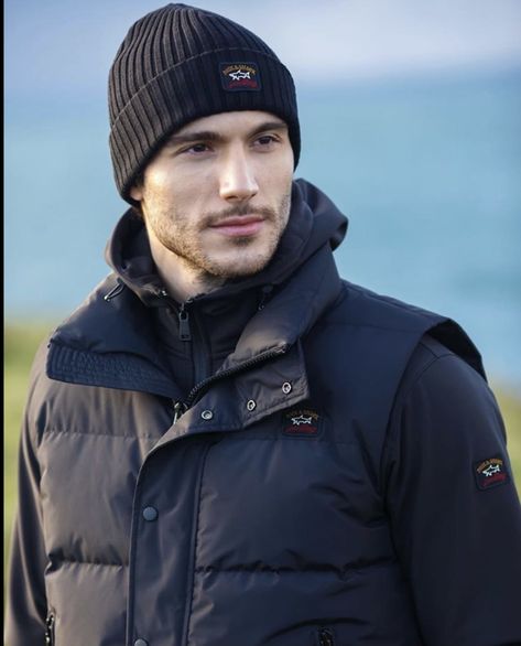 Shark Man, Paul Shark, Mens Casual, Winter Is Coming, Mens Casual Outfits, Canada Goose Jackets, Rain Jacket, Hobbies, Winter Jackets