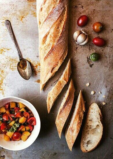 . Bread Photography, Snack Sani, Dance Forever, Healthy Recipes Easy Snacks, Food Photography Inspiration, Healthy Snacks Easy, Food Photography Styling, Sweet Summer, Artisan Bread