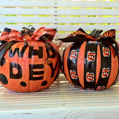 My own creation from Bengals duct tape, acrylic craft paint, and ribbon. Bengals Pumpkin Painting, Bengals Pumpkin Carving, Bengals Pumpkin, Bengals Crafts, Bengals Party, Pumpkin Decorating Diy, Pumpkins Diy, Creative Pumpkin Decorating, Halloween Class Party