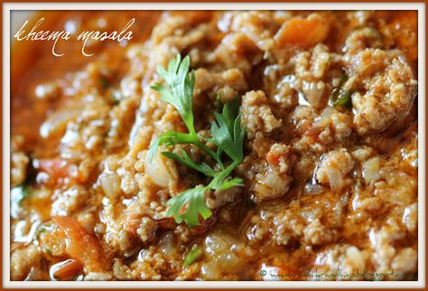 Ruchik Randhap (Delicious Cooking): Chicken Kheema (Mince) Masala Kheema Recipe Indian, Chicken Kheema Recipe, Goan Recipes, Cooking Chicken, Recipe Indian, Quick Dinners, Masala Recipe, World Recipes, The Dinner