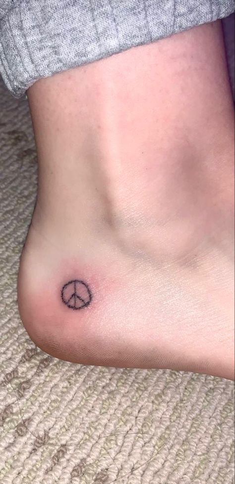 Stick And Pokes Small, Stink And Poke Tattoos, Small Stick And Poke Tattoo Ideas, Stick N Poke Tattoos Simple, Stick And Poke Tattoo Ideas Simple, Cool Stick And Poke Tattoos, Small Stick And Poke Tattoo, Stick And Pokes, Stick And Poke Tattoo Ideas