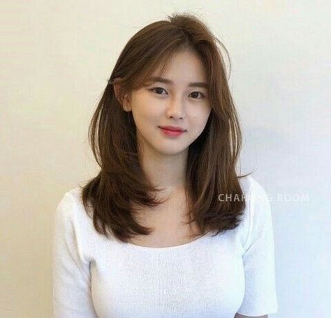 Hair Korean Style, Korean Long Hair, Hair Korean, Korean Hair Color, Hair Style Korea, Asian Short Hair, Shot Hair Styles, Haircuts For Medium Hair, Haircuts Straight Hair