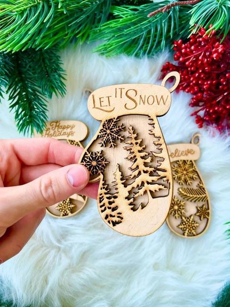 PresetsKaterinaShop - Etsy Atomstack A5 Pro Laser Projects, Laser Cut Christmas Ideas, Laser Cut Ornaments Christmas, Christmas Ornaments Laser Cut, Laser Projects To Sell, Cnc Gifts, Christmas Laser Cut Ideas, Laser Ornaments, Free Laser Cut Files