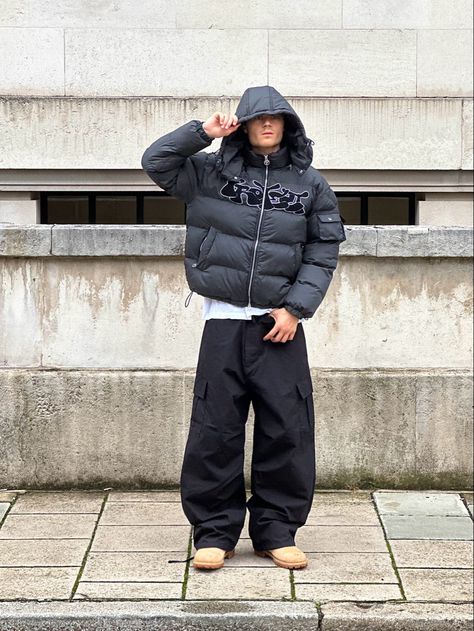 Protect Ldn, Timberland Outfit, Bubble Jacket Men, Fits For Guys, Shell Pants, Underground Clothing, Winter Jacke, Snowboarding Style, Cute Nike Outfits