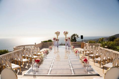 The 10 Best Mansion Wedding Venues in Orange County - WeddingWire Estate Wedding Venues California, Orange County Beaches, 2026 Wedding, Socal Wedding Venues, Orange County Wedding Venues, Beach Mansion, Mansion Wedding Venues, French Chateau Wedding, Wedding Venues Indoor