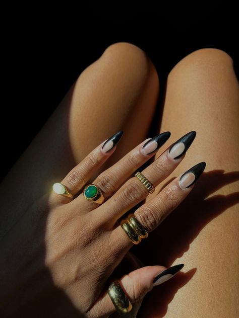 Long Nails Trend, 2021 Nail Trends, Nails For Red Heads, Nailfie Ideas, Piercing Nails, Hello Nails, Nail Time, Edgy Nails, Nail Ring