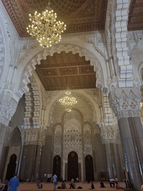 Hassan II mosque in Casablanca Shah Jahan Mosque, Jama Masjid Delhi, Sultan Ahmed Mosque, Hassan Ii Mosque, Sultan Qaboos Grand Mosque, Hassan 2, Sultan Qaboos, Golden Dome, Jama Masjid