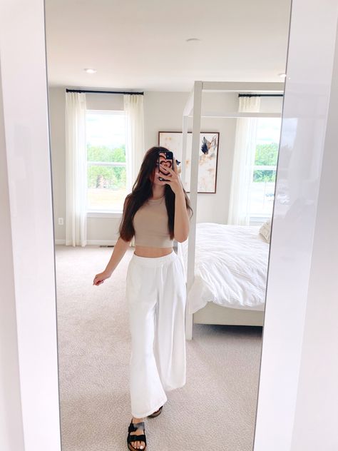 clean outfit, summer outfit, beach outfit, white flowy pants, summer outfit inspo White Flowy Pants Outfit Summer, Float Pants Outfit Summer, Long Flowy Pants Outfit, White Lounge Pants Outfit, White Pants Beach Outfit, White Flowy Pants Outfit, Flowy Pants Outfit Summer, Beach Outfit White, Lounge Pants Outfit