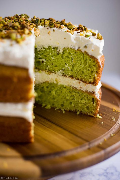 Lemon Pistachio Cake, Pistachio Cake Recipe, Lemon Pistachio, Cake Flavours, Children Cake, Pistachio Dessert, Pistachio Recipes, Quick Cake, Italian Pastry