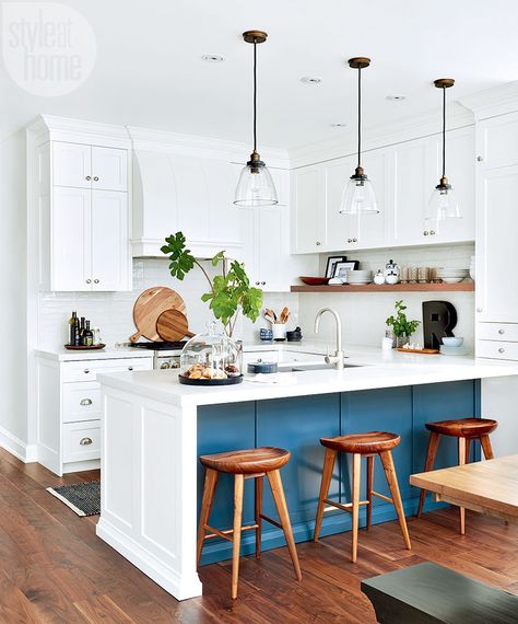 Dapur Ikea, Small Kitchen Decoration, Interior Dapur, Kabinet Dapur, U Shaped Kitchen, غرفة ملابس, Blue Island, Modern Farmhouse Kitchens, Trendy Kitchen