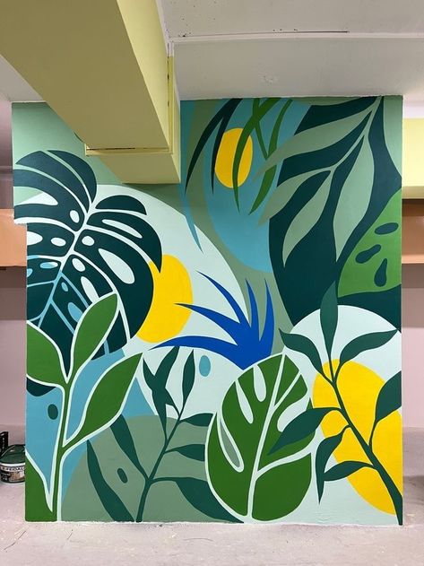 Mural Art Design, Wall Murals Diy, Jungle Mural, Creative Wall Painting, Garden Mural, School Wall Art, Diy Wall Painting, School Murals, Wall Painting Decor