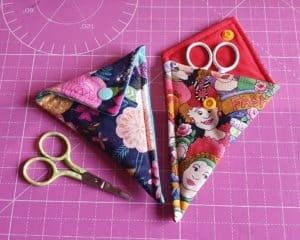 Scissors Keeper Pattern, Sewing Accessories Patterns, Scissor Keeper Pattern, Scissor Case Tutorial, Scissor Case Pattern, Scissor Pouch, Scissor Keeper, Sewing Machine Instructions, Fusible Fleece