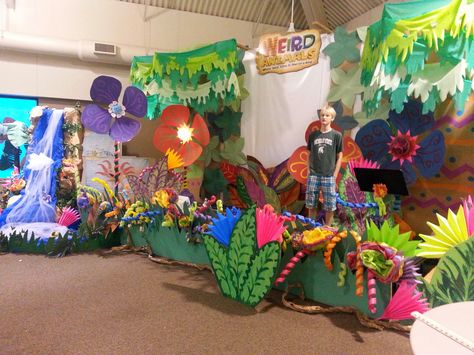 Spring Concert Decorations, Concert Decorations, Vbs Magnified, Lifeway Vbs, Jungle Decorations, Community Projects, Vbs 2024, Stage Props, School Displays