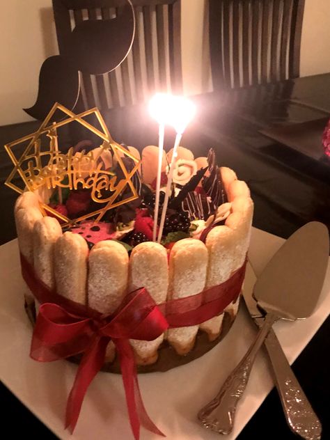 Tiramisu Birthday Cake Aesthetic, Chocolate Charlotte Cake, Tiramisu Birthday Cake Decoration, Berry Charlotte, Tiramisu Birthday Cake, Berry Decorations, Charlotte Cake, Happiest Birthday, Tiramisu Cake