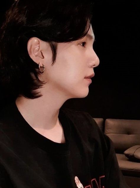 Fix Overbite, Pretty Side Profile, Yoongi Weverse Live, Ap Drawing, Face Study, Side Profile, Min Suga, Bts Yoongi, Bts Suga