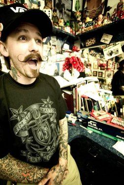 mmmm Oliver Peck. Oliver Peck Tattoos, Oliver Peck, Americana Tattoo, Celebrity Skin, Ink Master, Time Tattoos, American Traditional Tattoo, Body Modifications, American Traditional