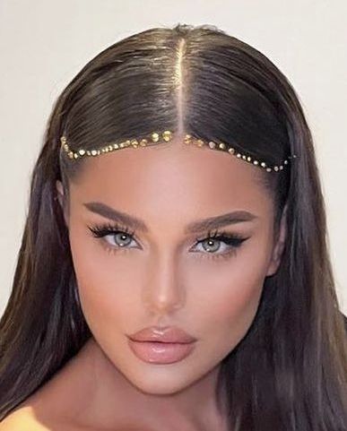 Arabic Hairstyles, Sleek Prom Hair, Lux Hair, Sparkly Hair, Night Hairstyles, Wedding Hair Up, Bridal Eye Makeup, Dance Hairstyles, Elegant Makeup