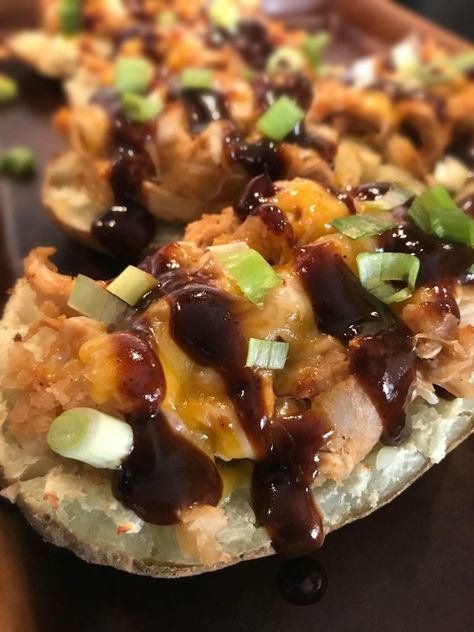 Salsa Ranch Chicken, Cheeseburger Cups, Potato Calories, Shredded Bbq Chicken, Make Shredded Chicken, Stuffed Potatoes, Slow Cooker Recipes Beef, Cooking Chicken To Shred, Twice Baked