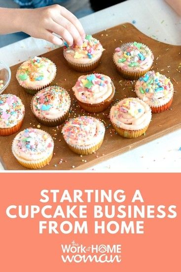 Cupcake Business Ideas, Pastel Projects, Home Business Organization, Cupcake Business, Home Bakery Business, Swirl Cupcakes, Online Bakery, Bear Cupcakes, Small Cupcakes