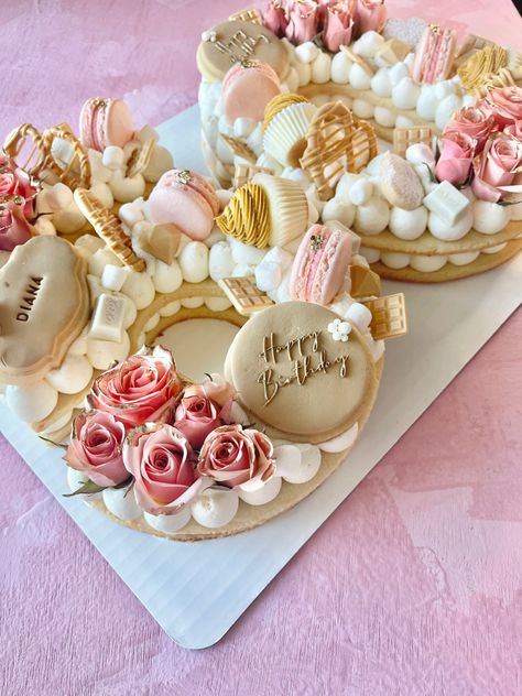 Pink And Yellow Number Cake, Biscuits Ideas, Work Desserts, Cake Numbers, Letter Cakes, Pink Macarons, Alphabet Cake, 37th Birthday, Letter Cake