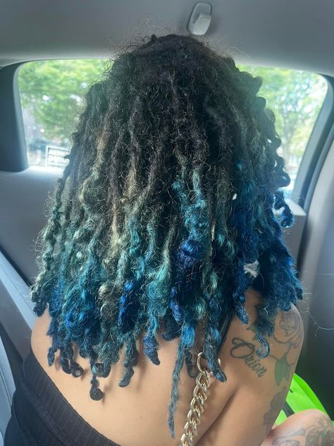 One year loc anniversary 💙💚🩵🥹😍 I love my progress 😩😍 Teal Locs, Blue Locs, Short Locs, Short Locs Hairstyles, Locs Hairstyles, Brown Skin, Fit Inspo, Fitness Inspo, Locs