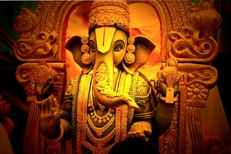 hindu god #ganesah #elephant #statue #worship #religion #holy #2K #wallpaper #hdwallpaper #desktop Ganesh Chaturthi Status, Hd Wallpapers For Laptop, Temple India, God Photos, Ganesh Lord, Hd Wallpapers For Pc, Ganesh Chaturthi Images, Desktop Background Pictures, Happy Ganesh