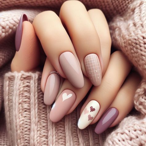 Spring Nails 2024, Heart Gel Nails, Paw Nail Art, Brown Nails Design, Heart Nail Designs, Hello Nails, Nude Nail Designs, Subtle Nails, Fancy Nails Designs