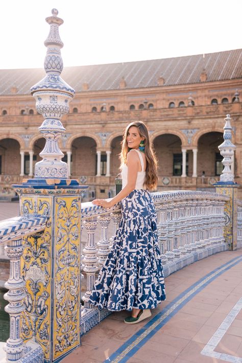 White Heaven, Golden Morning, Gal Meets Glam Collection, Spain Fashion, Julia Berolzheimer, Gal Meets Glam, Wedding Weekend, Outfits Summer, Seville