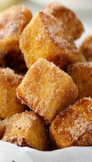 Churro Bites, French Toast Bites, Cinnamon French Toast, Angel Food Cake, Food Cake, Breakfast Buffet, Toast Recipes, Angel Food, Food Cakes