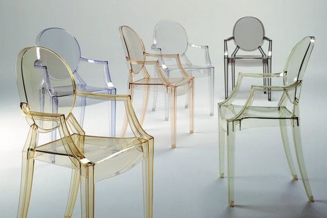 Cheap Desk Chairs, Philippe Starck Design, Louis Ghost Chair, Famous Chair, Louis Chairs, Ghost Chairs, Plastic Dining Chairs, Plastic Chair, Space Furniture