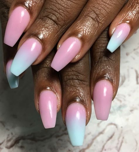 Cotton Candy Nails Polish, Cotton Candy Pink Nails, Nails Cotton Candy, Ombré Coffin Nails, Cotton Candy Nail Polish, Ombré Coffin, Pink Coffin Nails, Ombre Nail Colors, Cotton Candy Nails