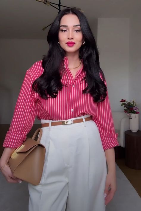 Samira Safi, Boss Attire, Competition Outfit, Tan Shoulder Bag, Office Casual Outfit, Professional Outfits Women, Stylish Work Attire, Trending Fashion Outfits, Easy Trendy Outfits