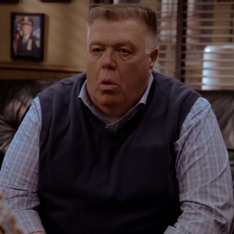 Joel Mckinnon Miller, Brooklyn 99, Brooklyn Nine Nine, The Last Day, Last Day, Brooklyn, Tv Shows