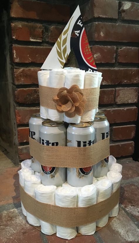 Men’s Diaper Party Ideas, Beers And Diapers Party, Fall Diaper Party, Diaper Bash Ideas, Diapers And Beer Party Ideas, Diaper Keg Party Decor, Diapers And Wipes Baby Shower Ideas, Pregger Kegger Ideas, Diaper Party Themes