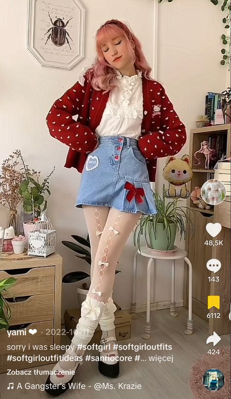 Strawberry Themed Outfit Aesthetic, Strawberry Fashion Aesthetic, Wine Aunt Aesthetic Outfit, Soft Lovecore Aesthetic Outfits, Red Kawaii Outfits, Fruit Clothes Aesthetic, Oc Outfit Ideas Female Casual, Love Core Fashion, Pink And Red Aesthetic Outfit