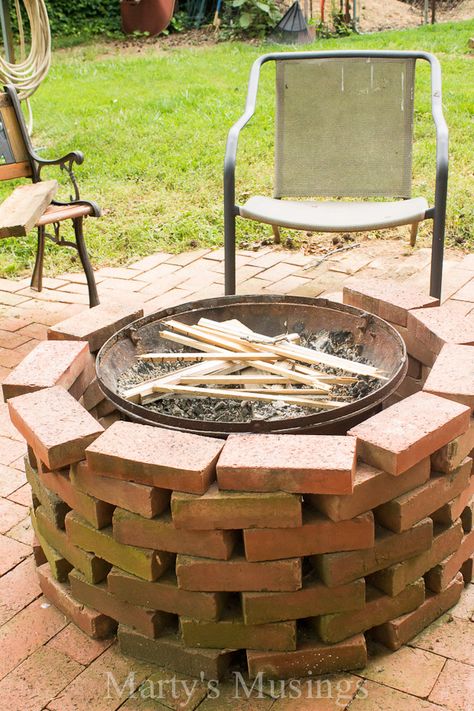 Budget Friendly Backyard, Patio On A Budget, Fire Pit Landscaping, Backyard Patio Ideas, Spending Time With Family, Patio Style, Diy Fire Pit, Budget Ideas, Yard Project