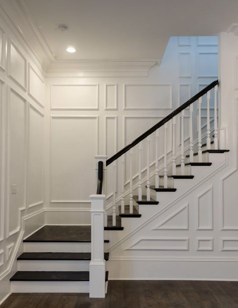 Wall Trim On Staircase, Wainscoting On Stairway, 2 Story Wall Paneling, Staircase Wall Trim Ideas, Wainscoting Ideas Stairs, Custom Stairs Bloxburg, Entry Millwork, Bloxburg Custom Stairs, Wainscoting On Stairs