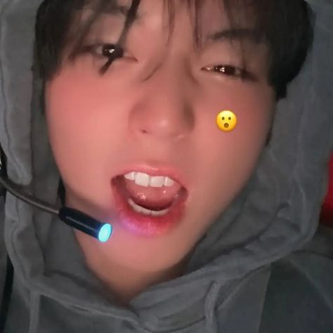 I've got no regrets about being awake all night 😴 🫶🏻🩵 #parkjihoon #박지훈 #explorepage Park Jihoon Selca, Park Jihoon Wallpaper, Park Jihoon Icon, Jihoon Wanna One, Park Jihoon, Kdrama Actors, Boyfriend Pictures, Korean Actors, Actors