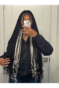 Pretty Hairstyles Braids, Blond And Black Braids, Peekaboo Braids With Curls, French Curl Braids Hairstyles, Peekaboo Braids, Black Hair Protective Styles, Disney Prom, French Curl Braids, Black And Grey Hair