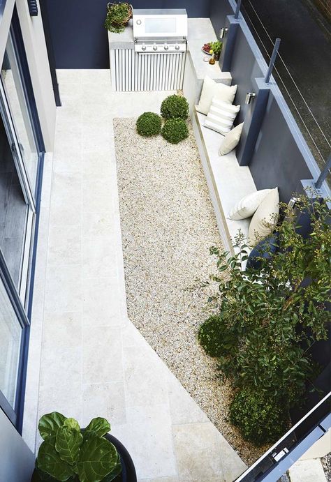 Intranet Portal, Small Courtyard, Courtyard Ideas, Court Yard, Small Courtyard Gardens, Courtyard Gardens Design, Courtyard Gardens, Areas Verdes, Courtyard Design