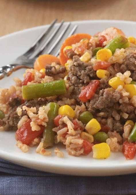 Ready Set Eat, Rice Skillet, Rice Side Dishes, Beef Casserole Recipes, Easy Dinner Recipe, Ground Beef Recipes For Dinner, Juicy Tomatoes, Think Food, Beef Recipes Easy