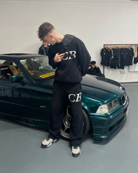 Cole Buxton Outfit, Vintage Motorsport, Hard Fits, Cole Buxton, Throwing Fits, Warrior Tattoos, Streetwear Inspo, Lifestyle Shoot, Fashion Future