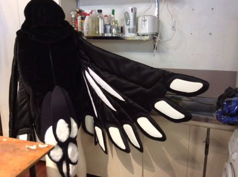 Bird Themed Outfit, Bird Feet Costume, Magpie Costume, Bird Outfit, Magpie Art, Bat Costume, Annual Halloween Party, Ren Faire Costume, Steampunk Festival