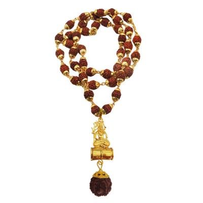 Buy Designer & Fashionable Pendants . We have a wide range of traditional, modern and handmade With Chain Mens Pendants Online Rudraksha Locket, Rudraksh Pendant, Gold Rudraksha, Rudraksha Pendant, Romantic Gifts For Men, Boyfriends Gift, Rudraksha Jewelry, Rudraksha Bracelet, Best Gift For Husband