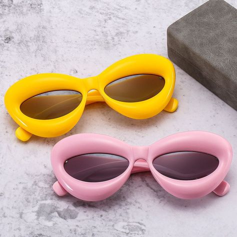 Black Rimmed Glasses Women, Inflated Sunglasses, Chunky Glasses, Sunglass Photoshoot, Black Rimmed Glasses, Y2k Glasses, Funny Candy, Color Glasses, Funny Sunglasses