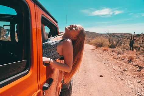 Jeep Wrangler Senior Pictures, Backroad Photoshoot, Jeep Photo Shoot Ideas, Senior Pictures With Jeep Wrangler, Senior Photos With Jeep, Vintage Jeep Photoshoot, 80s Shoot, Jeep Photoshoot, Thumbnail Ideas